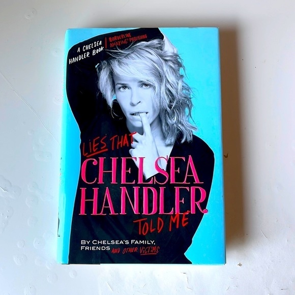 new Lies That Chelsea Handler Told Me book hardcover New No Flaws - Picture 1 of 7